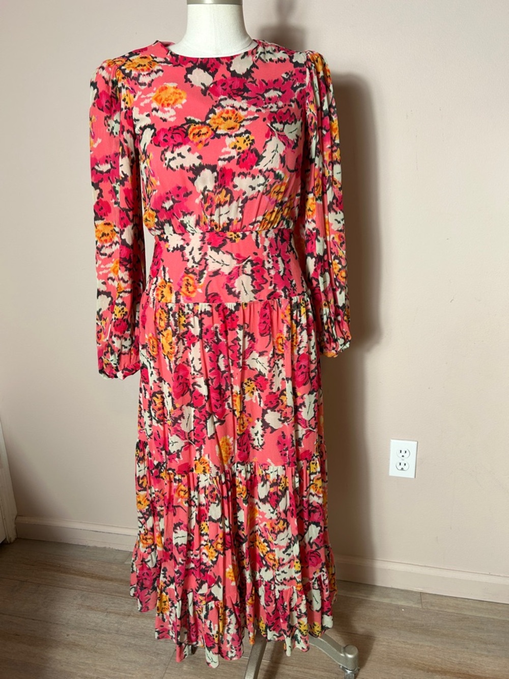 Saloni Isabel floral-print pink tiered silk-chiffon maxi dress with long sleeves